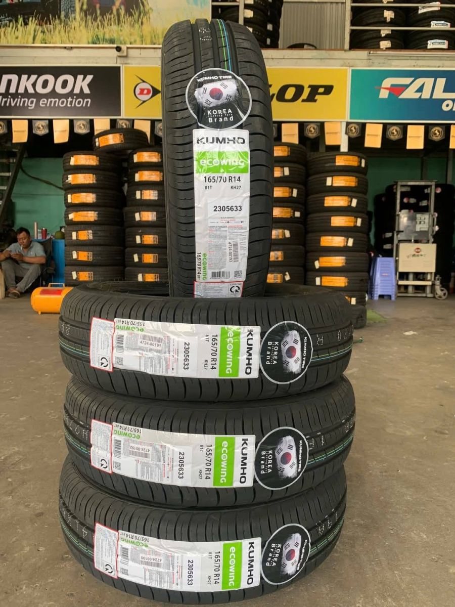 lốp kumho es31 165/70R14 cho hyundai i10