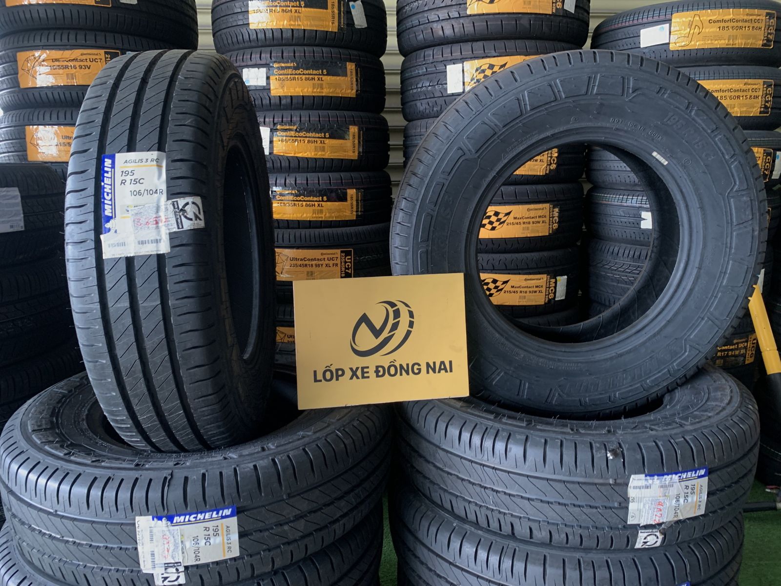 lốp ô tô 195R15C michelin agilí 3 rc