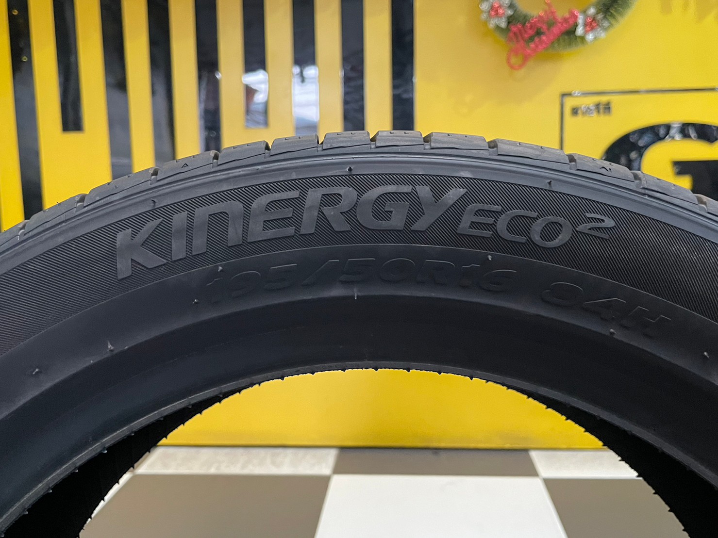 lốp ô tô 195/50R16 hankook kinergy eco2 hàn quốc