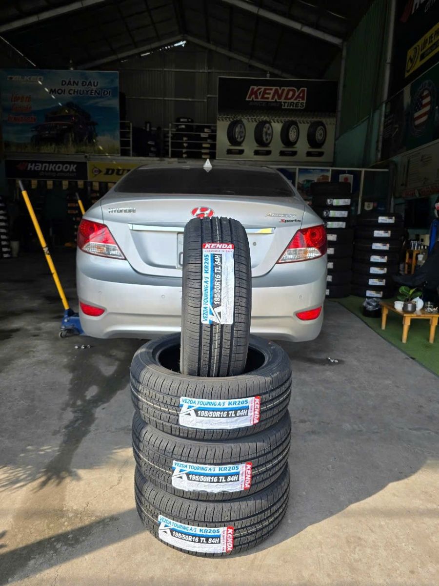 lốp ô tô 195/50R16 kenda touring a/s kr205