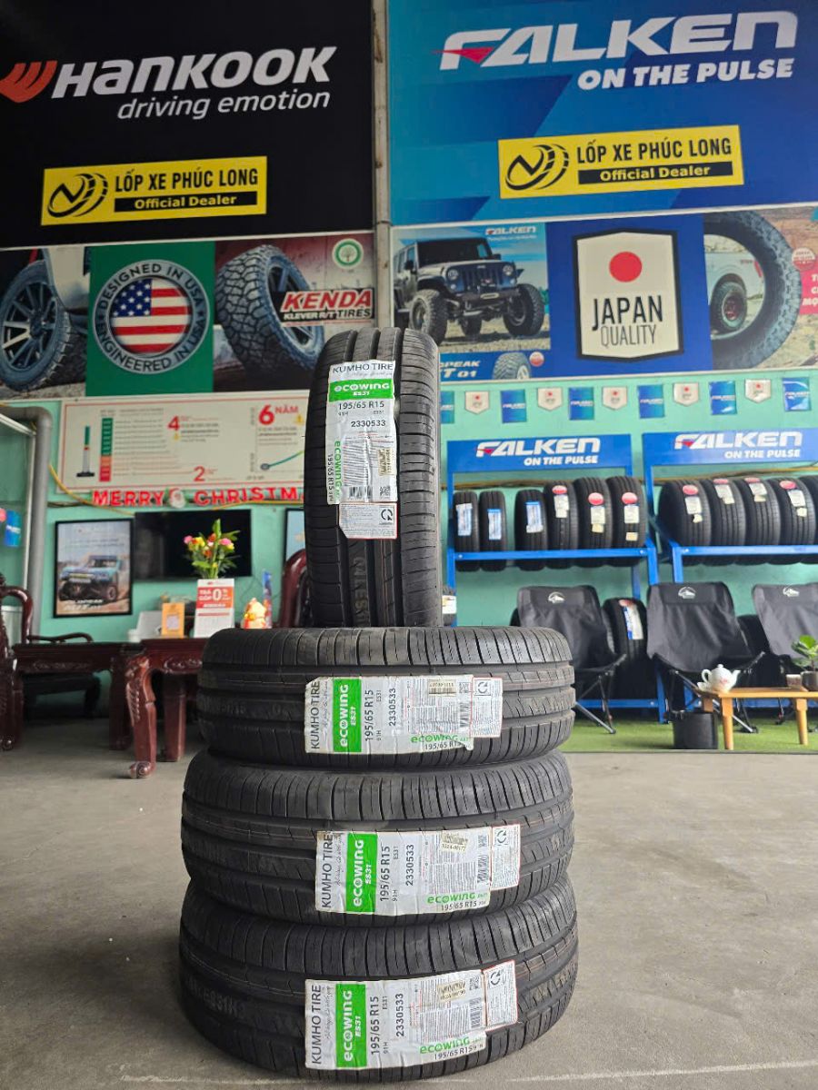 lốp ô tô 195/65R15 kumho ecowing es31 hàn quốc