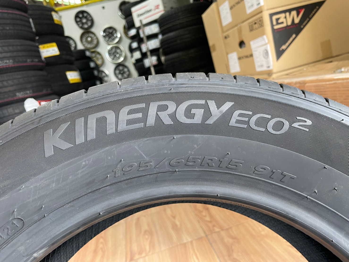 lốp ô tô 195/65R15 hankook kinergy eco2 hàn quốc