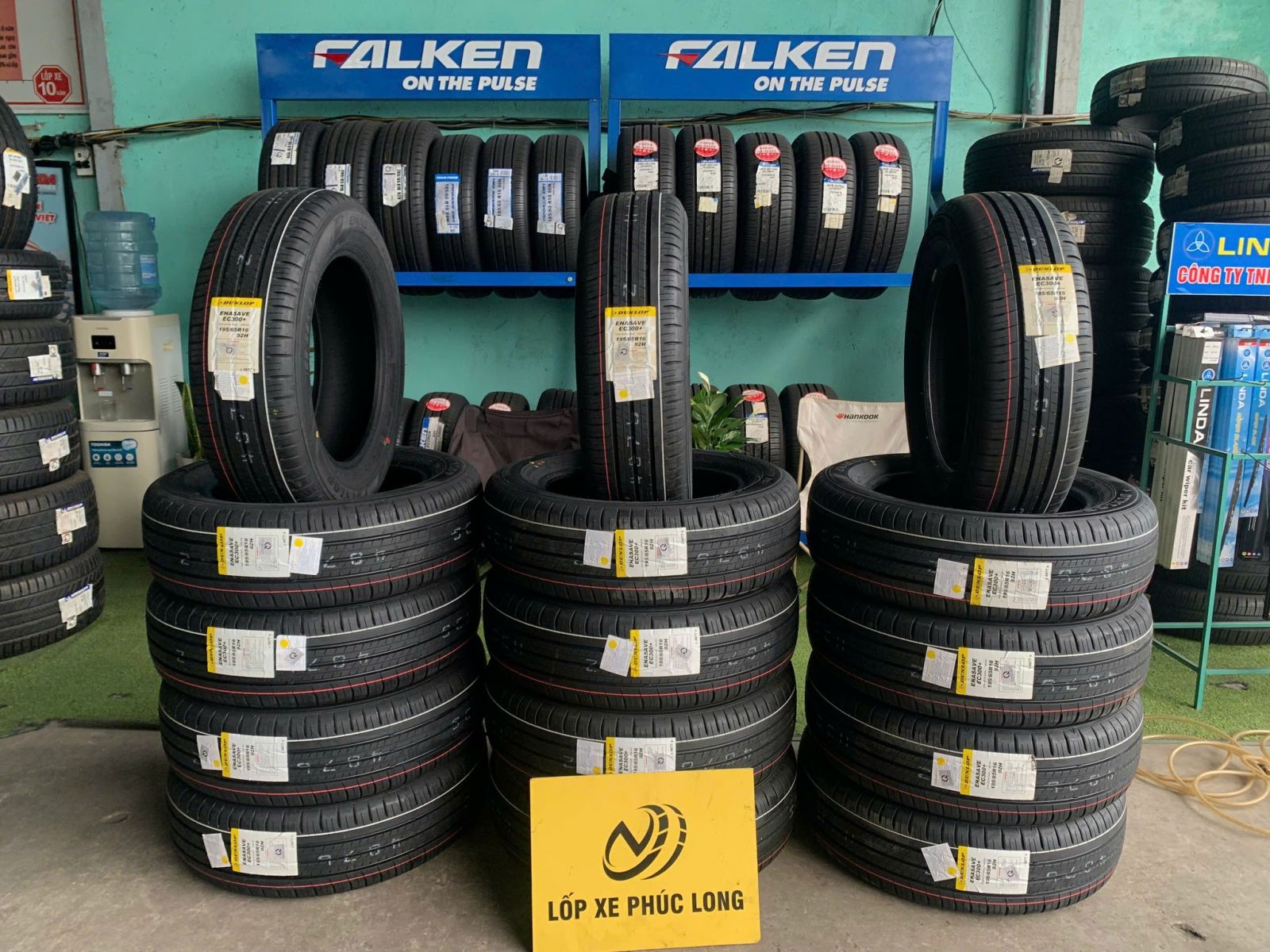 lốp 195/65R16 dunlop ec300 cho xpander at