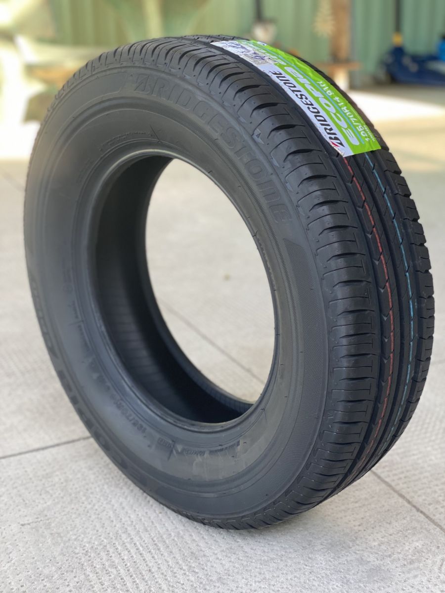 lốp xe 195/70R14 bridgestone ecopia cho toyota innova