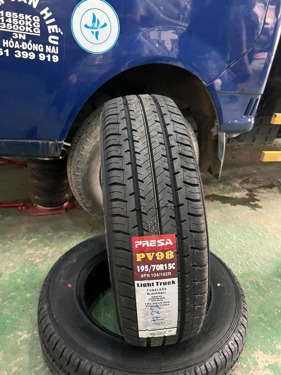 lốp ô tô 195/70R15C presa thái lan cho xe hyundai porter