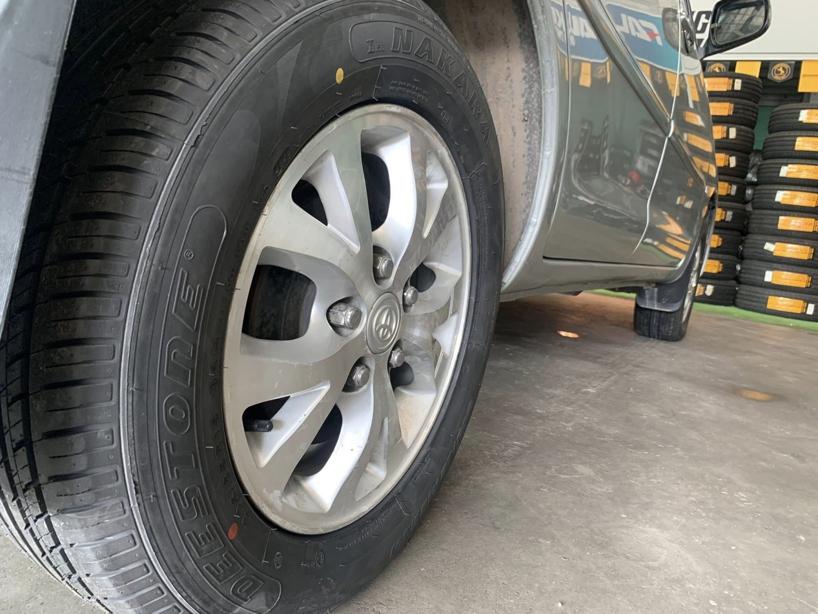 lốp 205/65R15 deestone nakara r301 thái lan