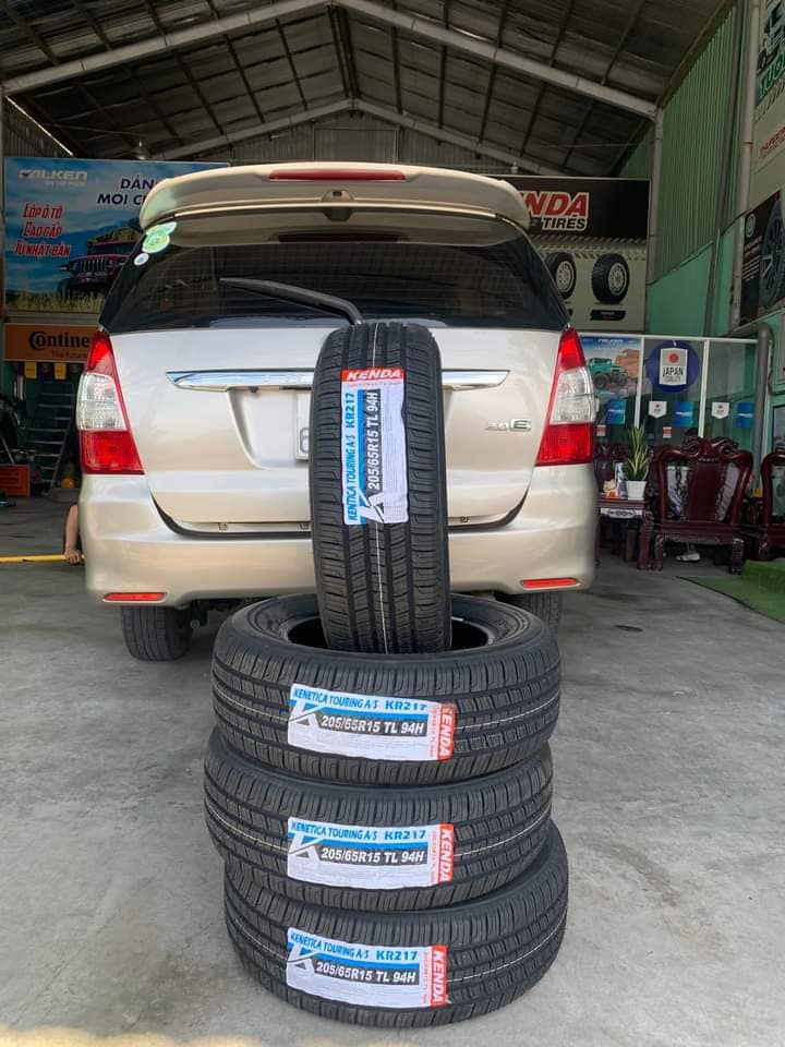 lốp 205/65R15 kenda touring kr217