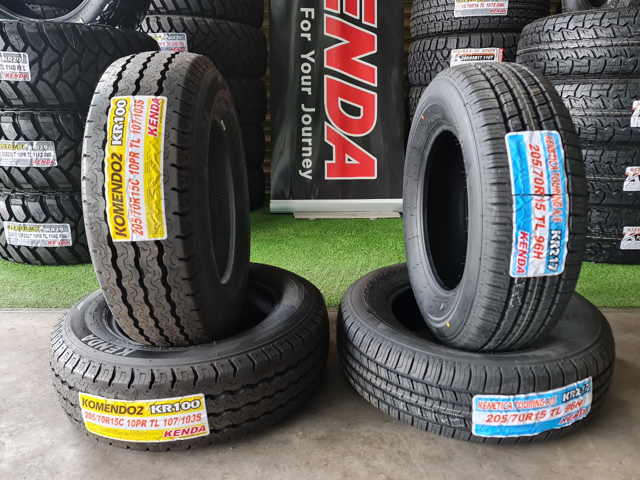 lốp ô tô 205/70R15C kenda komendo2 kr100