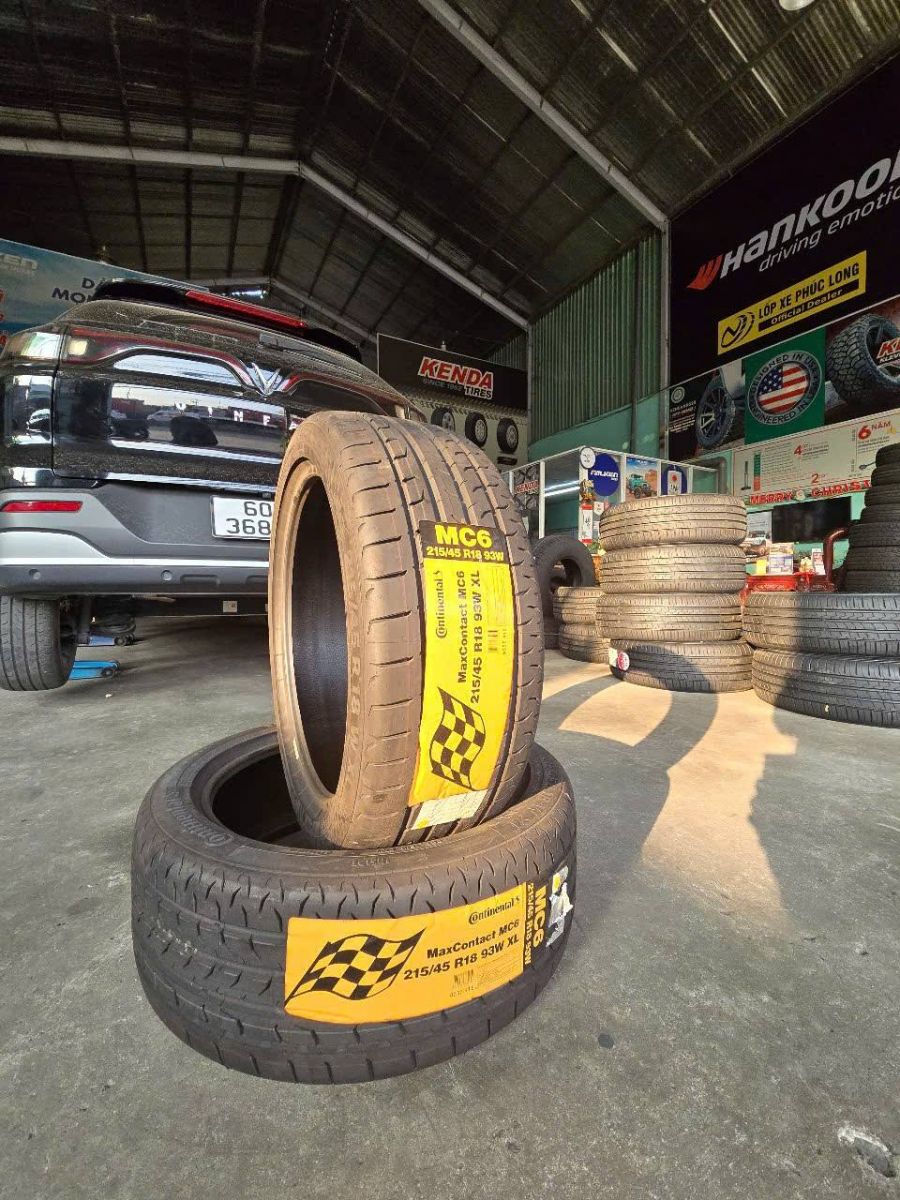 lốp ô tô 215/45R18 continentam maxxcontact mc6