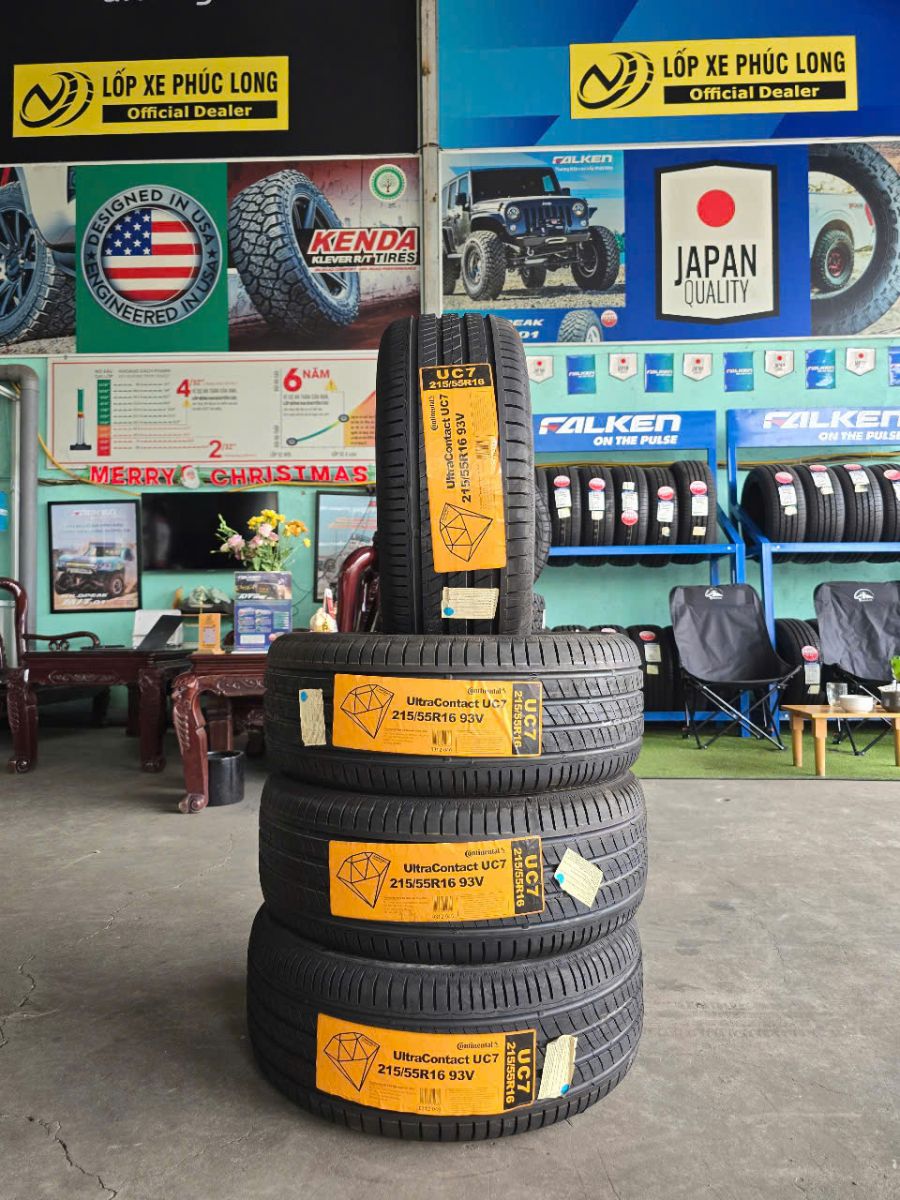 lốp ô tô 215/55R16 continental ultracontacy uc7