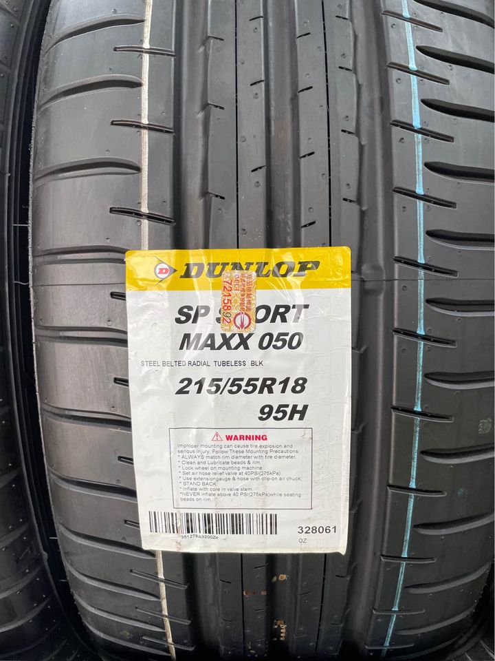 lốp ô tô 215/55R18 dunlop max 050