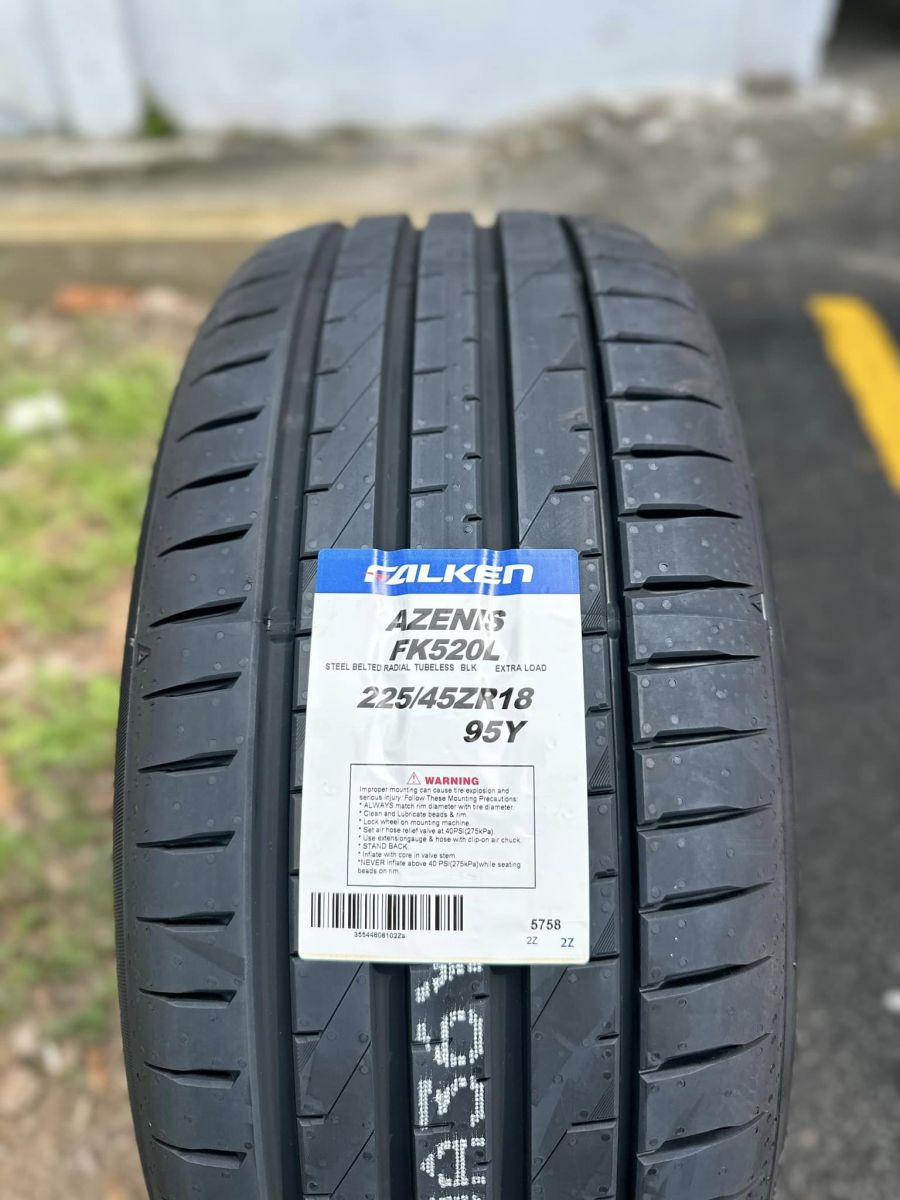 lốp 225/45ZR18 falken fk520l dành cho xe bmw 325i