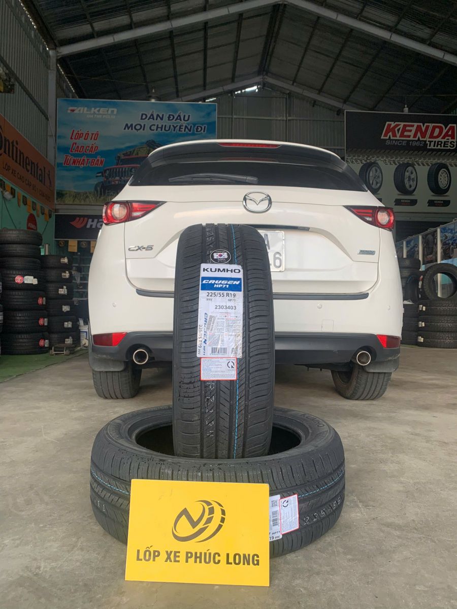 lốp 225/55R19 kumho crugen hp71 hàn quốc