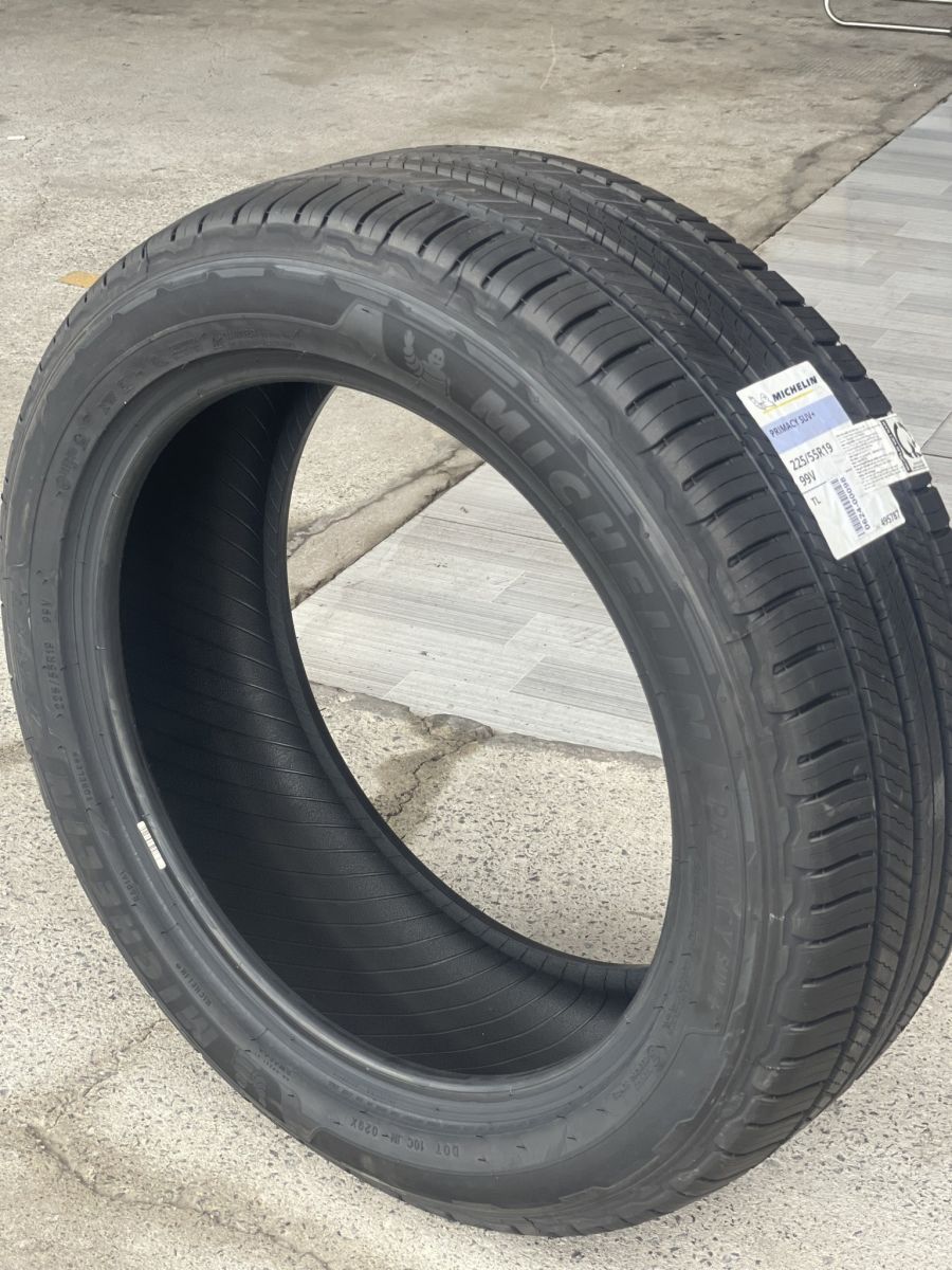 lốp ô tô 225/55R19 michelin primacy suv