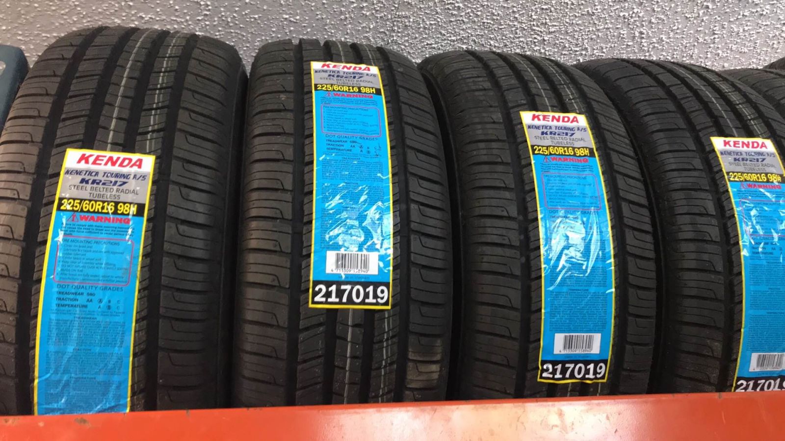 lốp 225/60R16 kenda kr217 hàng xuất khẩu