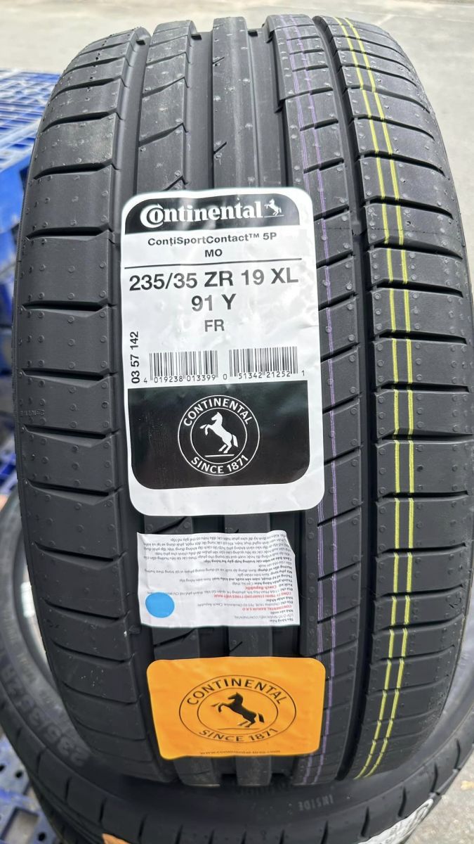 lốp ô tô 235/35ZR19 continental contisportcontact 5p mo