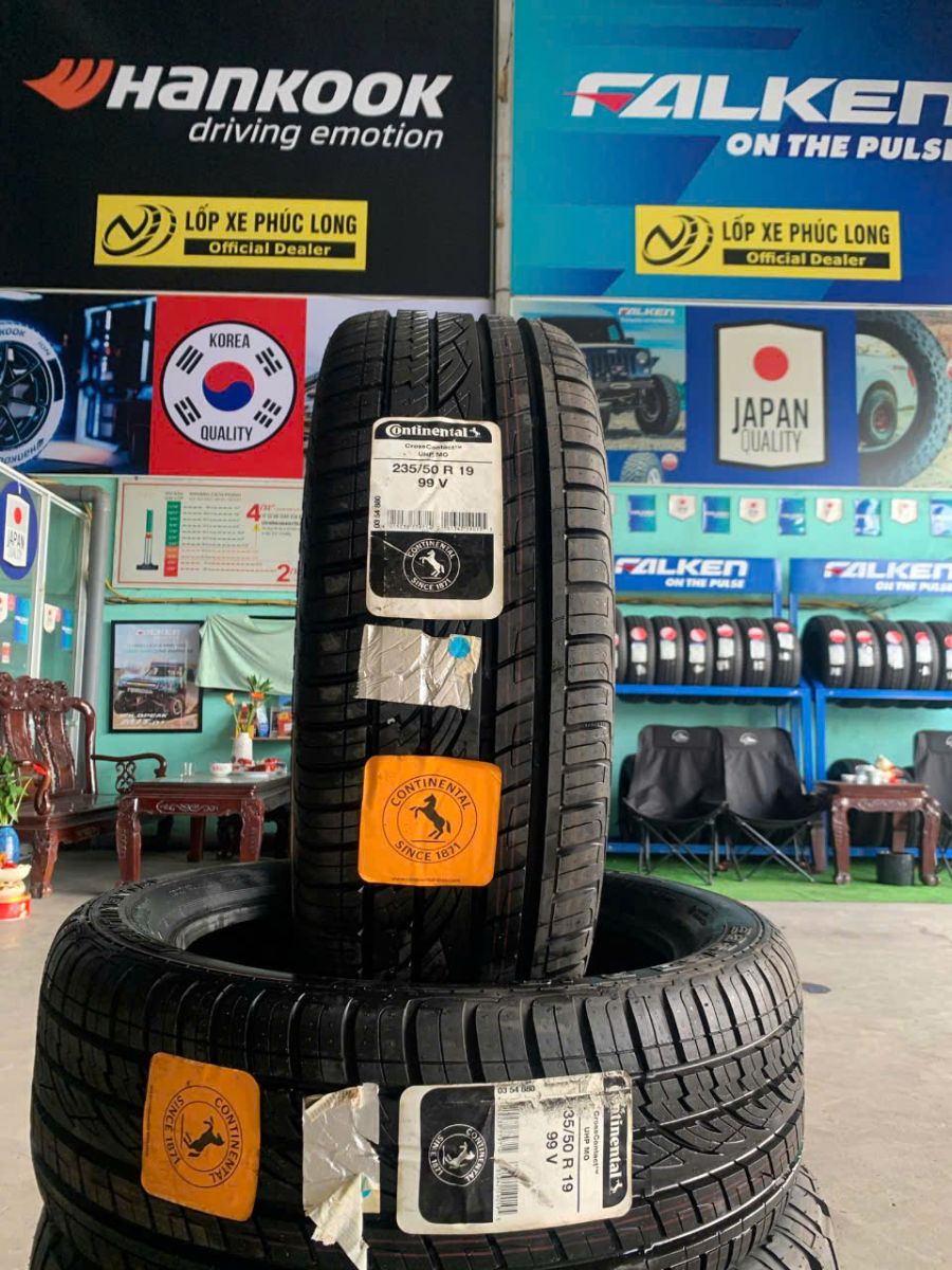 đánh giá lốp 235/50R19 continental ccuhp mo