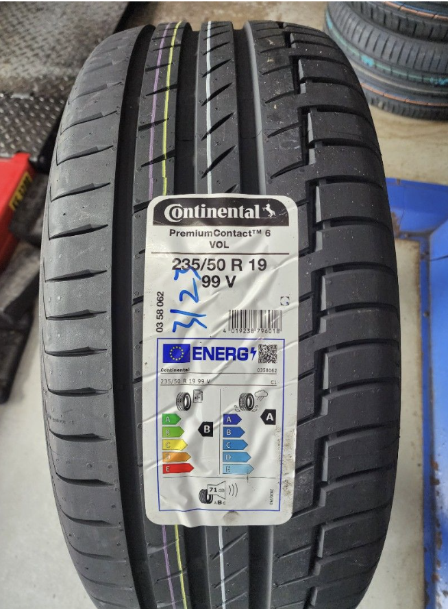 lốp 235/50R19 continental premiumcontact6 moe