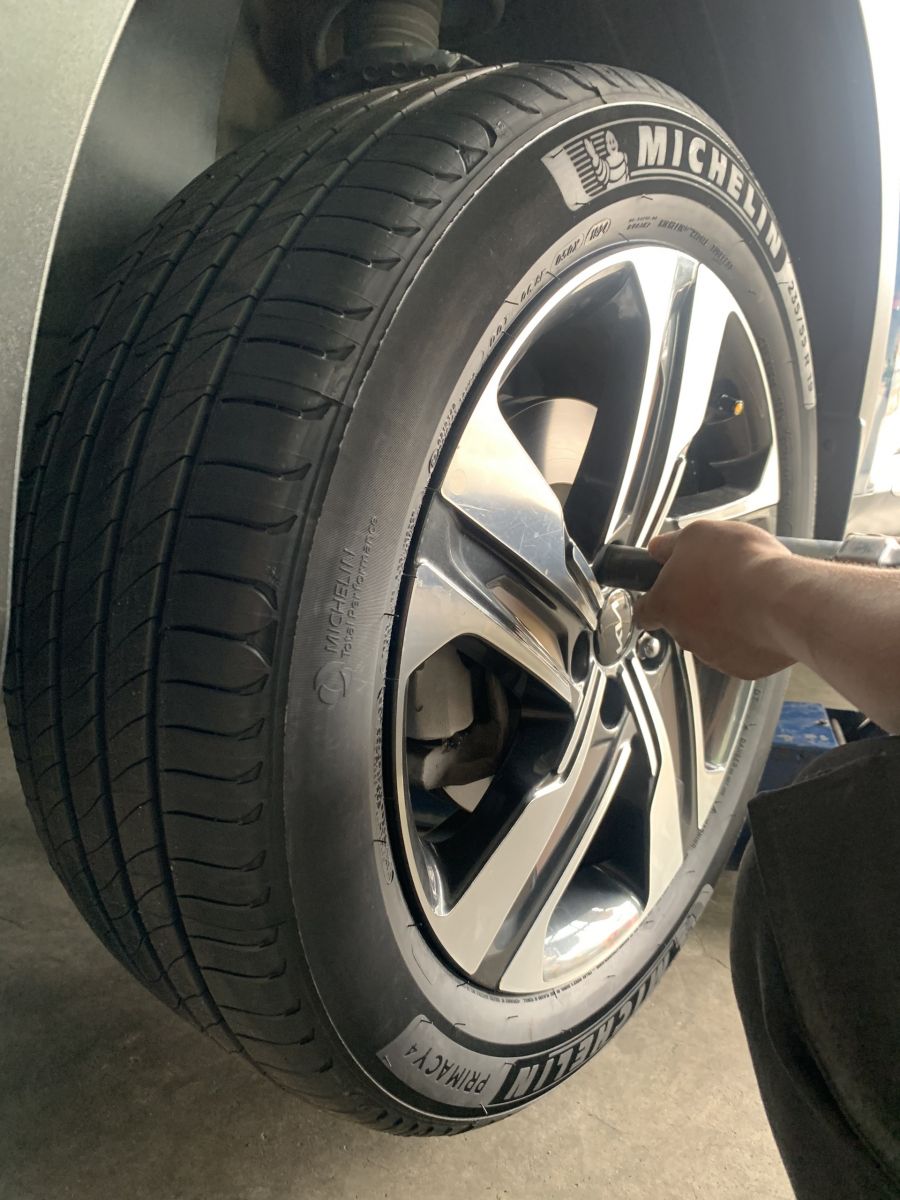 lốp 235/55R19 michelin primacy 4 suv thái lan