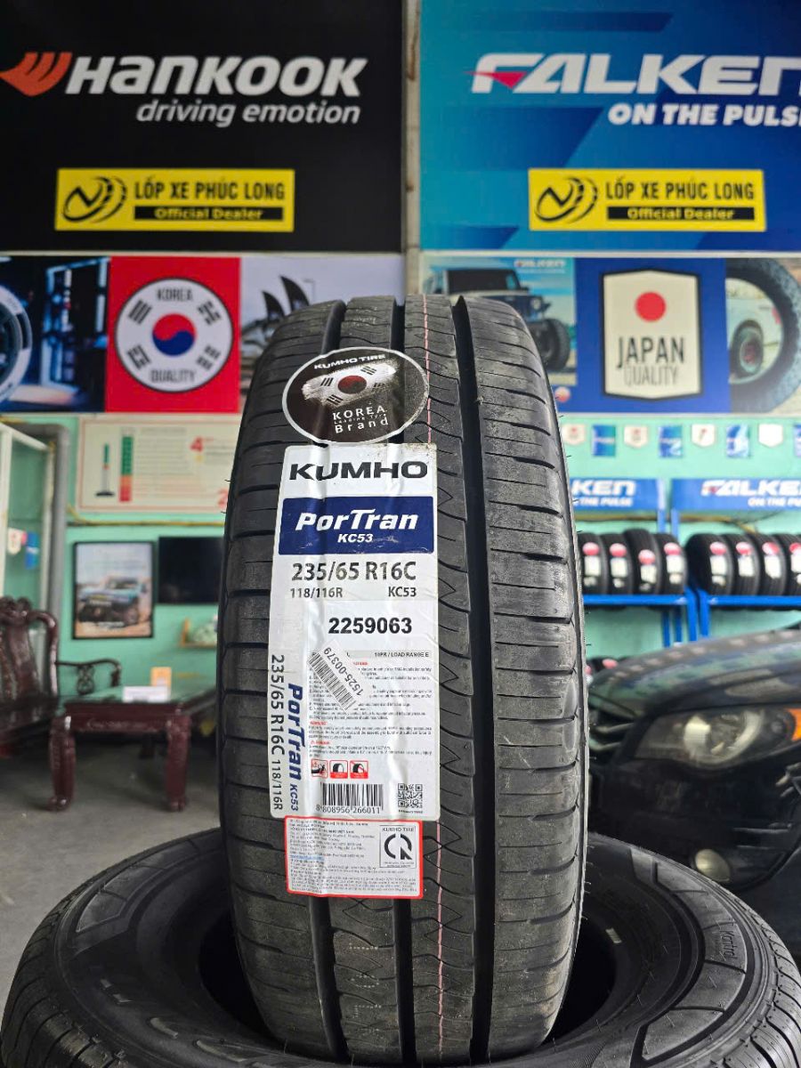 lốp 235/65R16C kumho kc53 hyundai solati