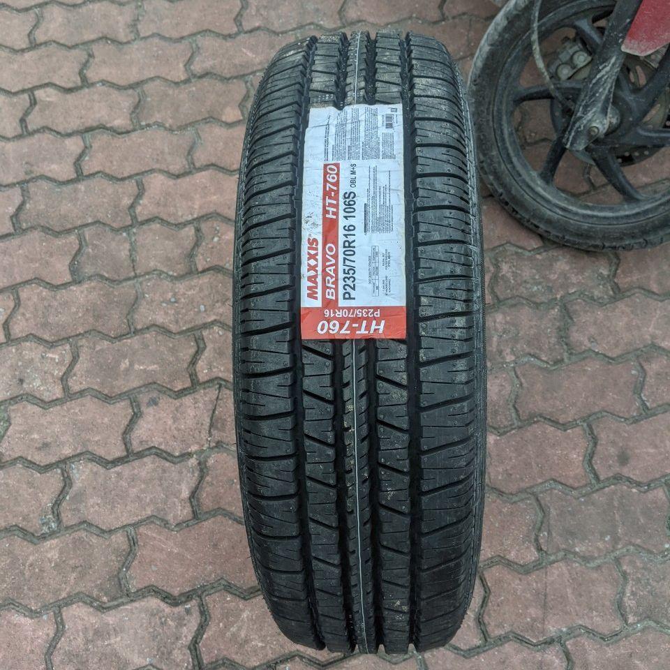 lốp ô tô 235/70R15 maxxis ht760