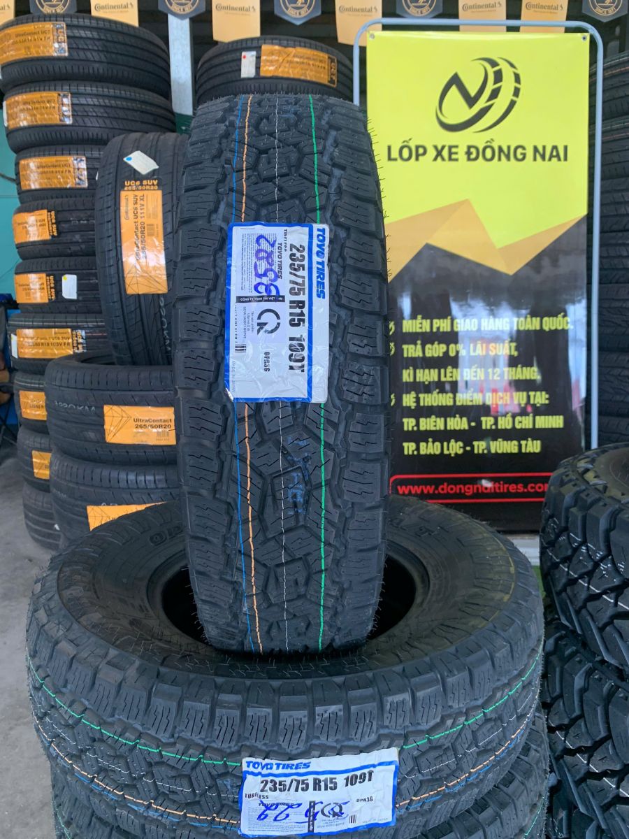 lốp địa hình 235/75R15 toyo opa3g nhật bản