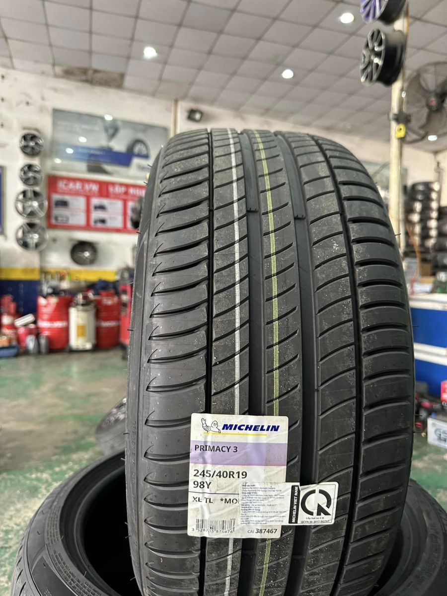 lốp ô tô 245/40R19 michelin primacy