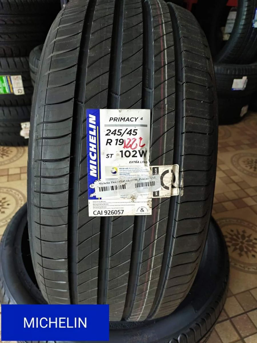 lốp ô tô 245/45R19 michelin