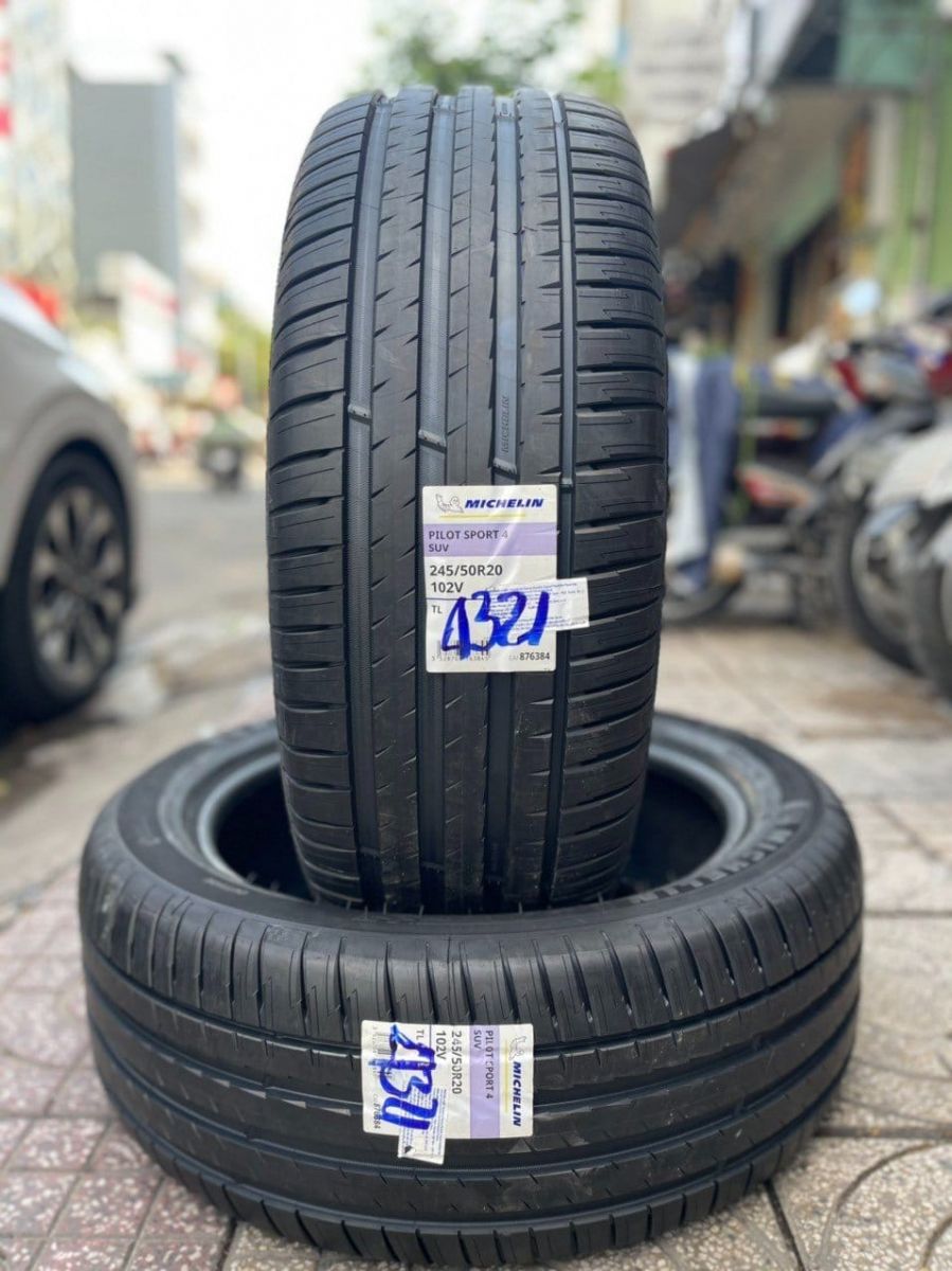 lốp 245/50R20 michelin pilot sport 