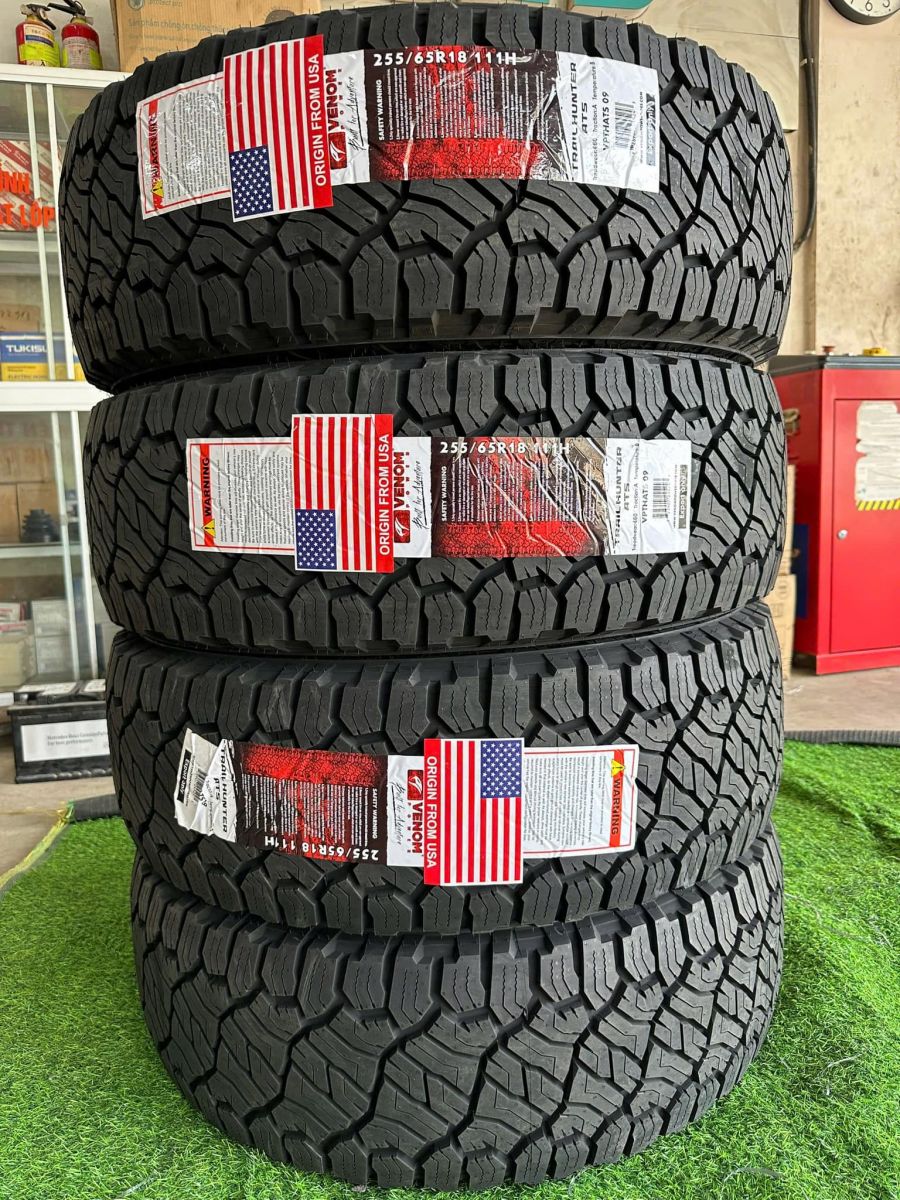 lốp địa hình 255/65R18 venom hunter atx