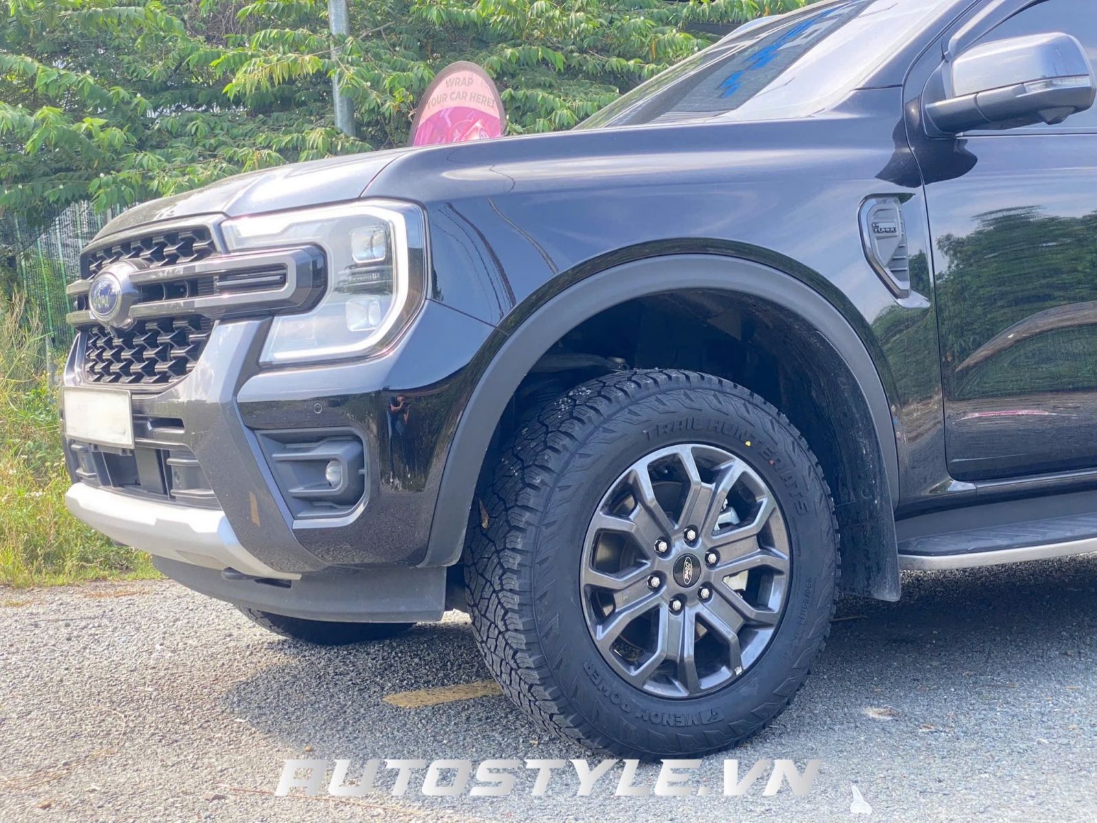 lốp venom 255/65R18 ford ranger