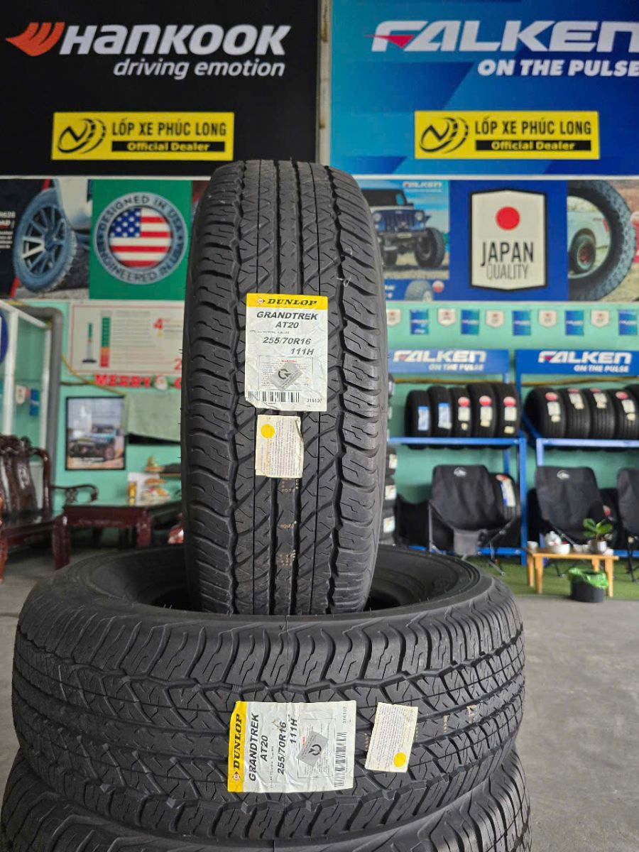 lốp ô tô 255/70R16 dunlop grantrek at20
