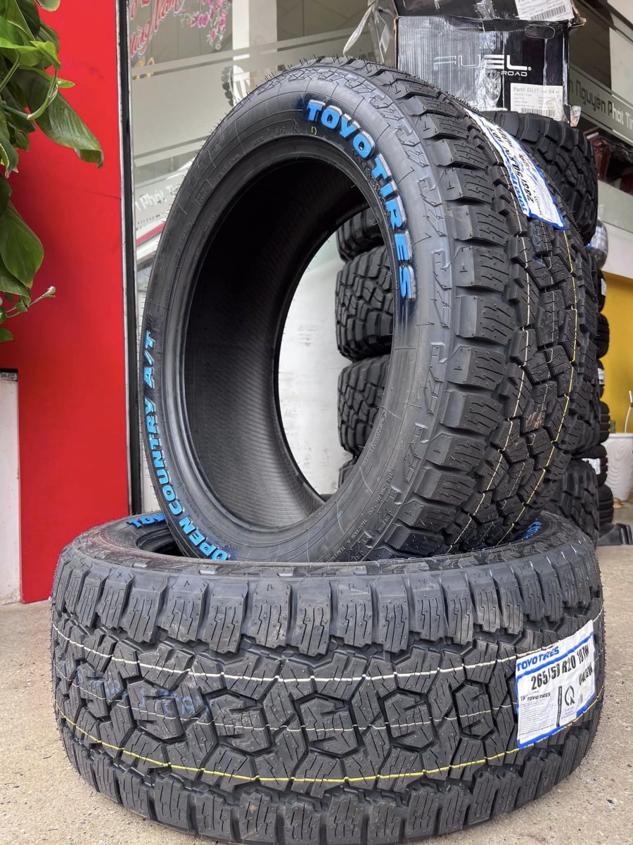 lốp 265/50R20 toyo opa3gw nhật bản