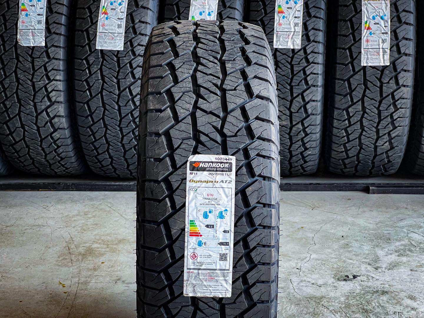 lốp ô tô 265/70R16 hankook at2