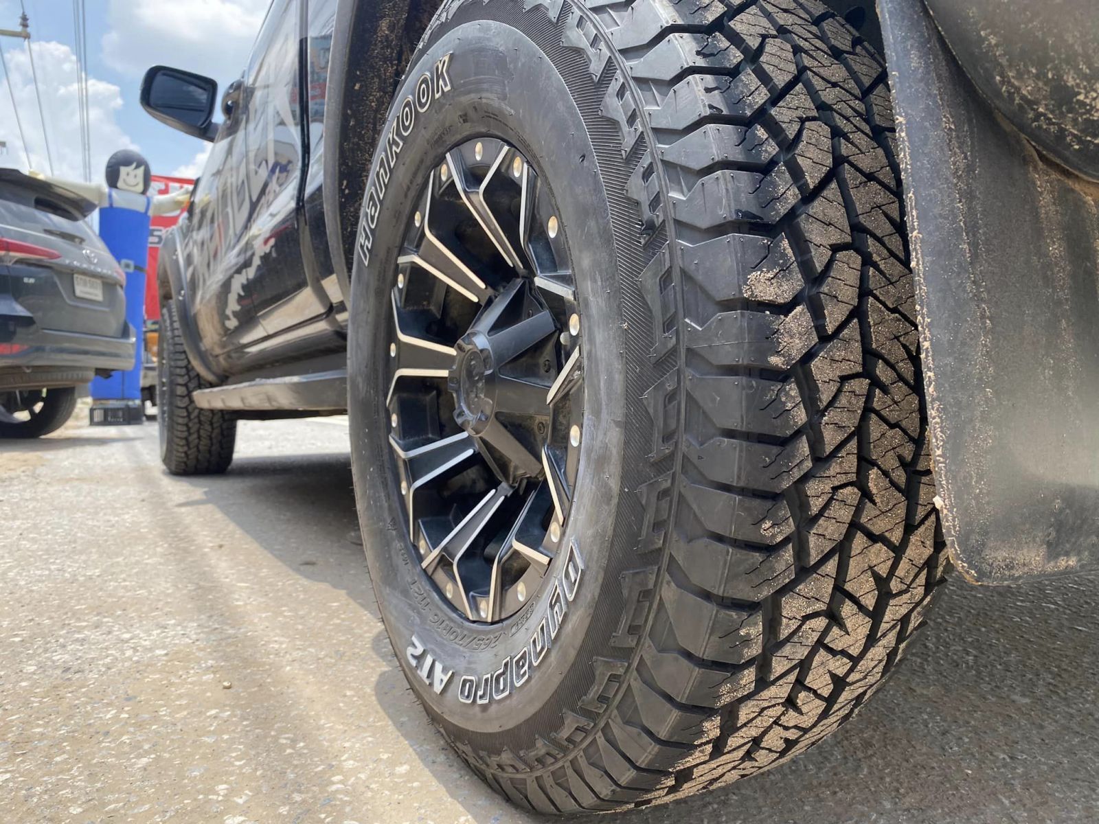 lốp ô tô 265/70R16 hankook