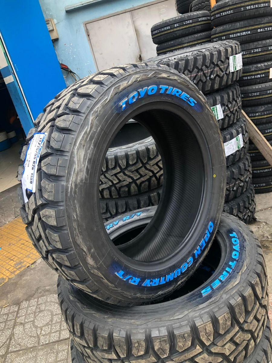 lốp off road 275/55R20 toyo open country rt
