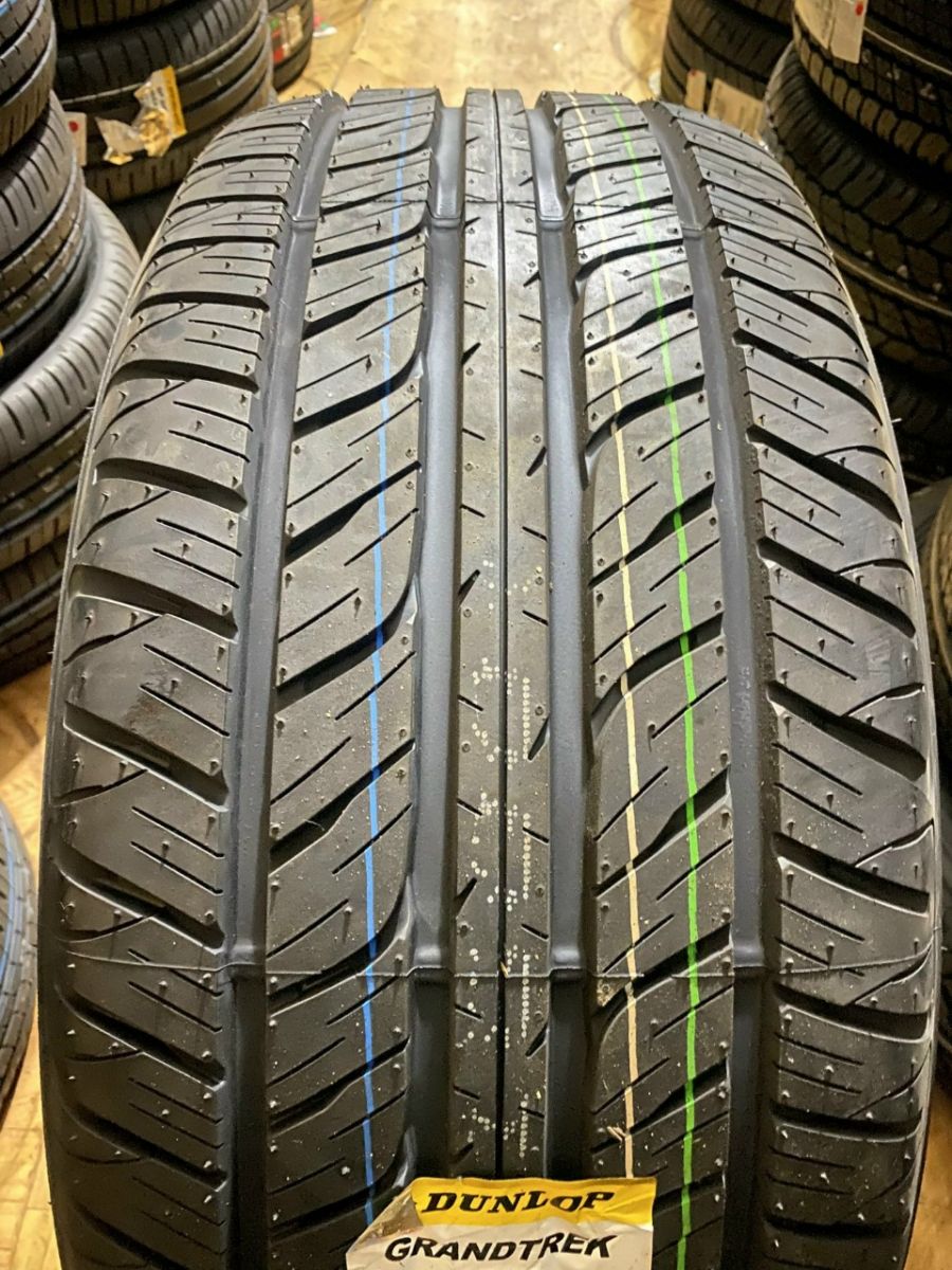 lốp ô tô 285/50R20 dunlop grandtrek pt2a nhật bản