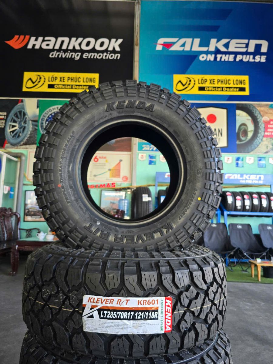 lốp địa hình 285/70R17 kenda kr601 ford raptor