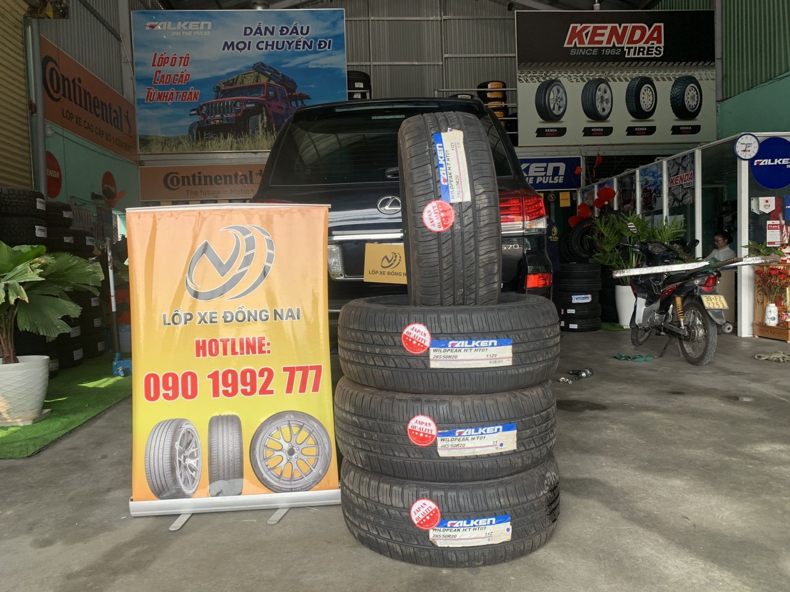 lốp 285/50R20 falken ht01 nhật bản