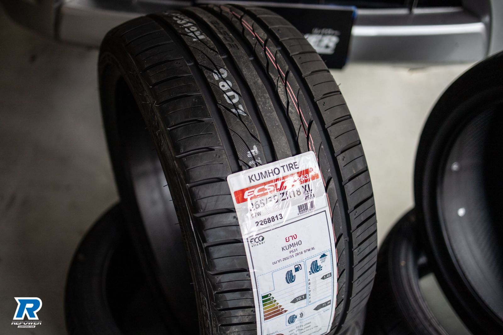 lốp ô tô 265/35ZR18 kumho ecsta ps31