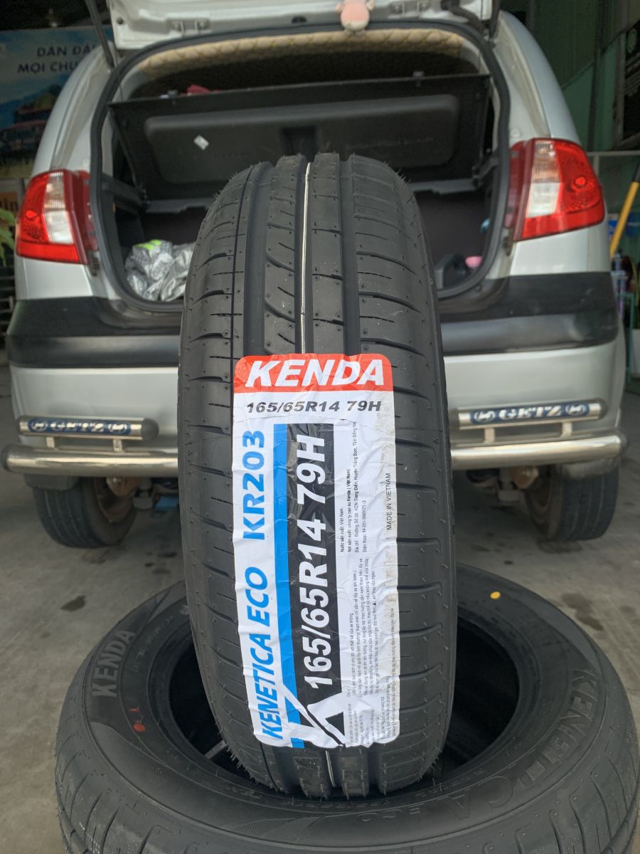 hyundai i10 thay lốp 165/65R14 kenda kr203