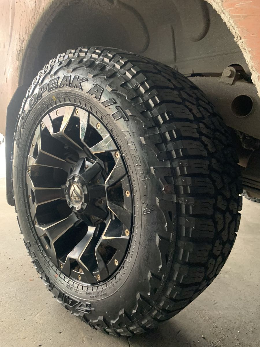 lốp địa hình 265/65R17 falken wildpeak at3w nhật bản