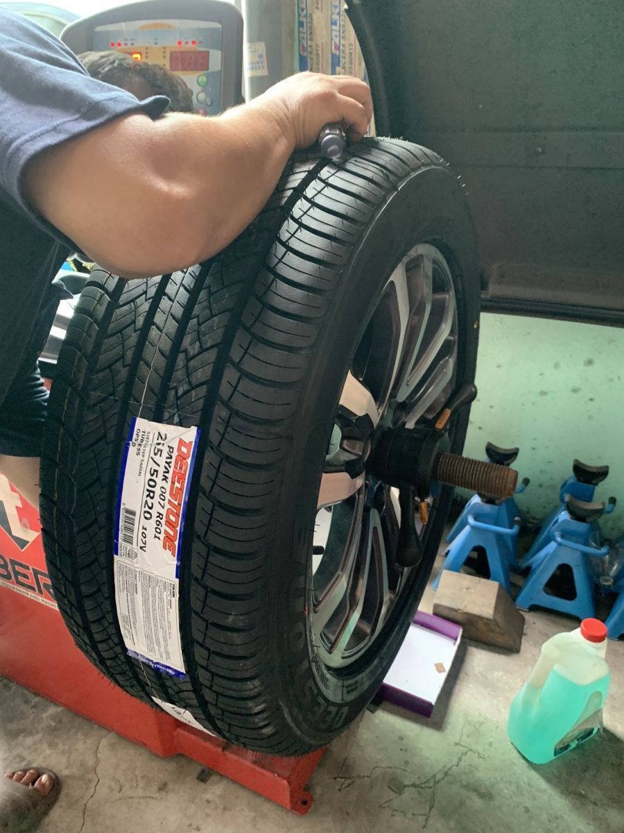 lốp 265/50R20 deestone payak r601 thái lan