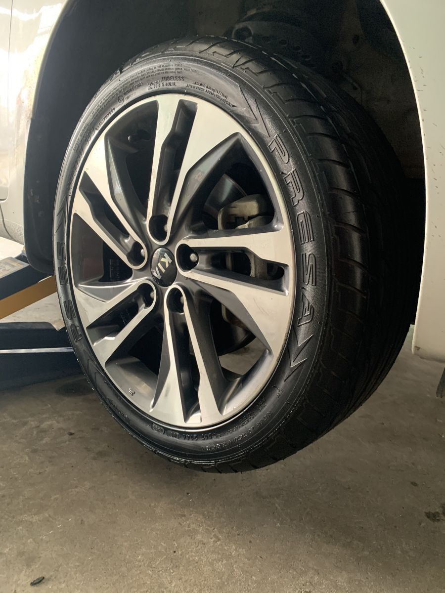 lốp 225/45R17 presa ps55 thái lan