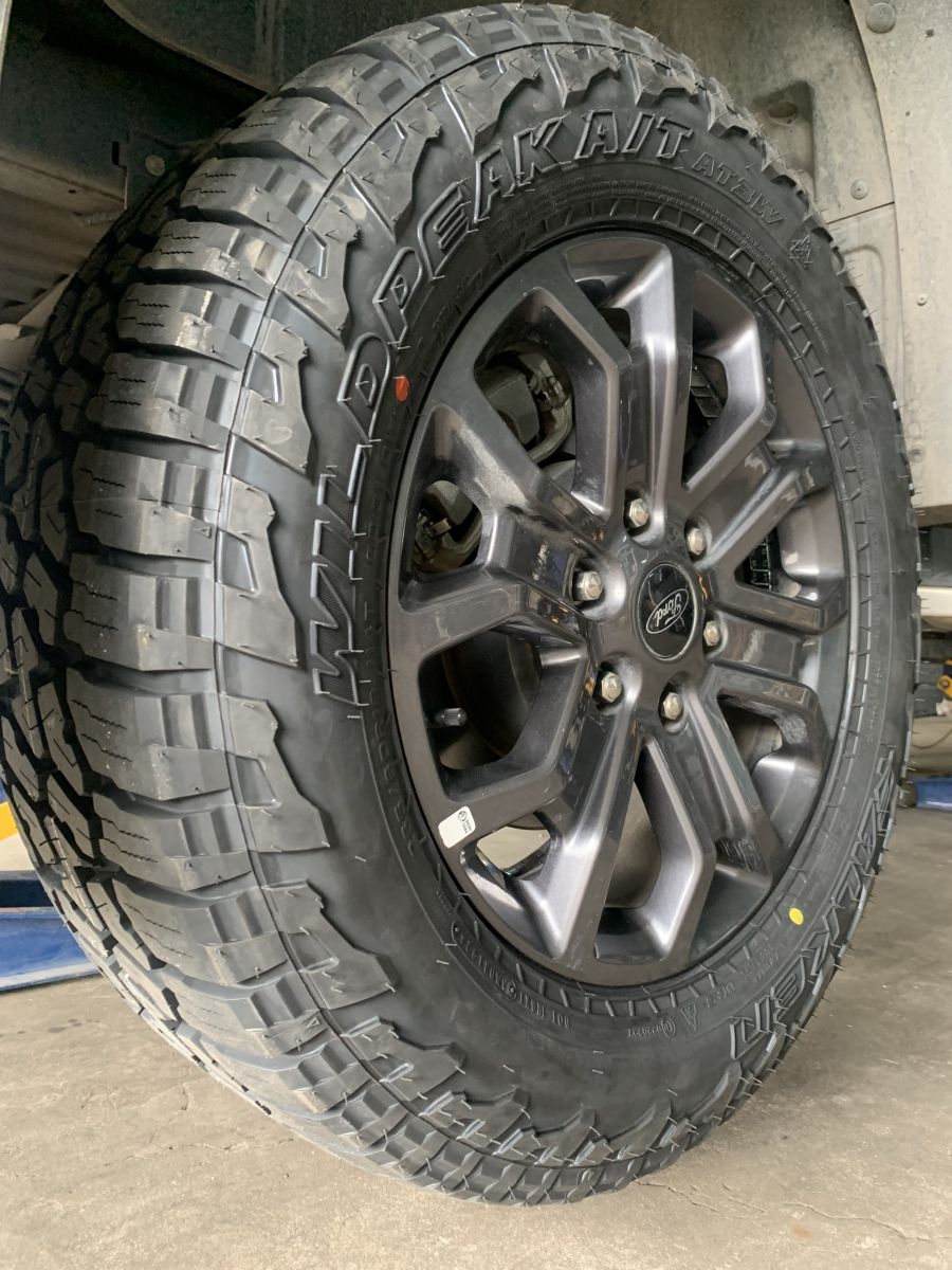 lốp 265/60R18 falken wildpeak at3w