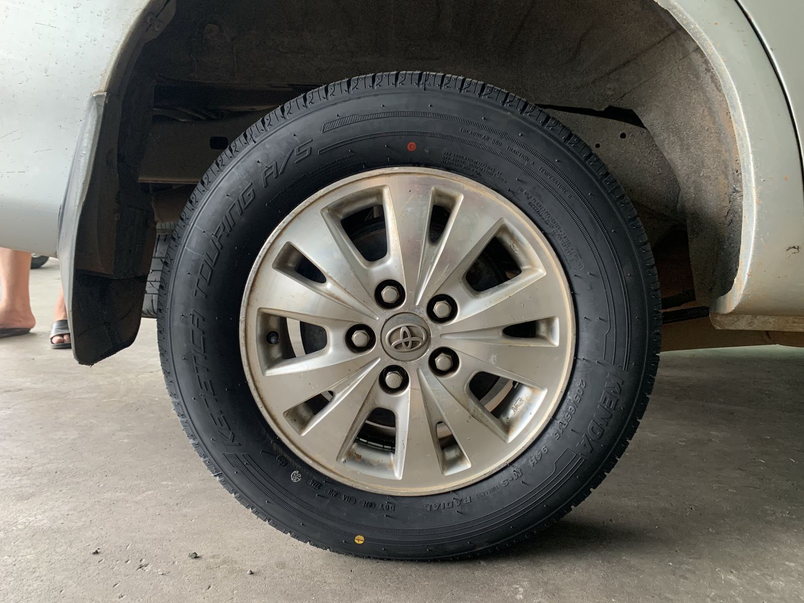 lốp 205/65R15 kenda touring a/s kr217