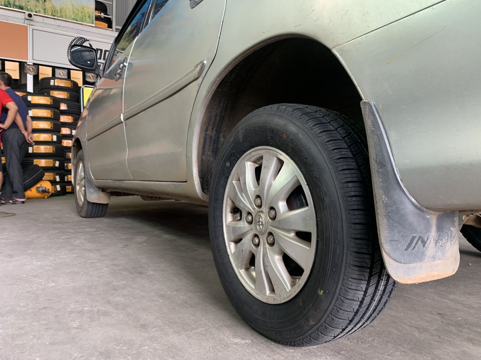 lốp 205/65R15 kenda touring kr217