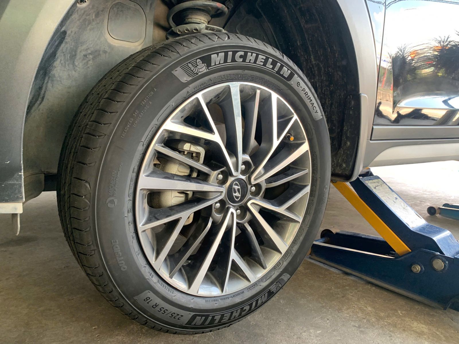 lốp 225/55R18 michelin eprimacy