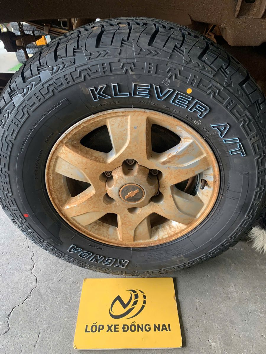 lốp địa hình 245/70R16 kenda klever kr28