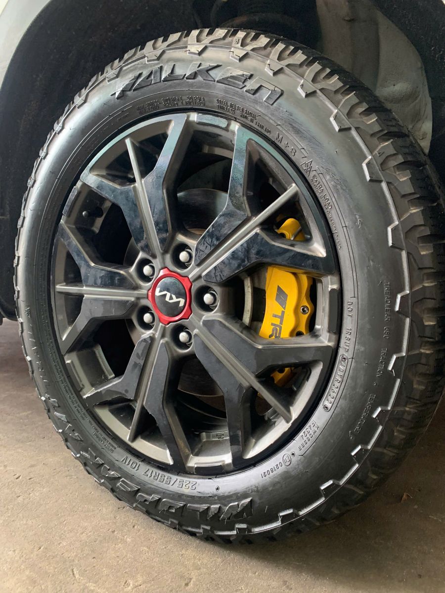 xe kia seltos thay lốp 225/55R17 falken wildpeak at trail